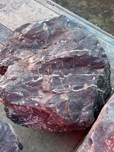 Камни для ландшафтного дизайна красно-фиолетовые 10-60 килограмм купить в Республике Башкортостан