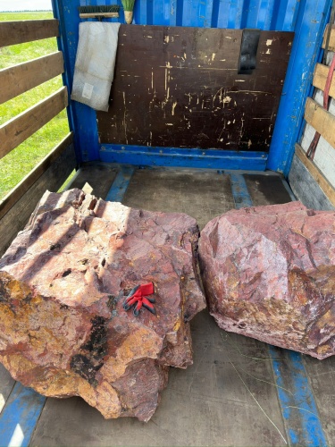 Ландшафтные глыбы красно-фиолетовые 200-1000 килограмм купить в Республике Башкортостан