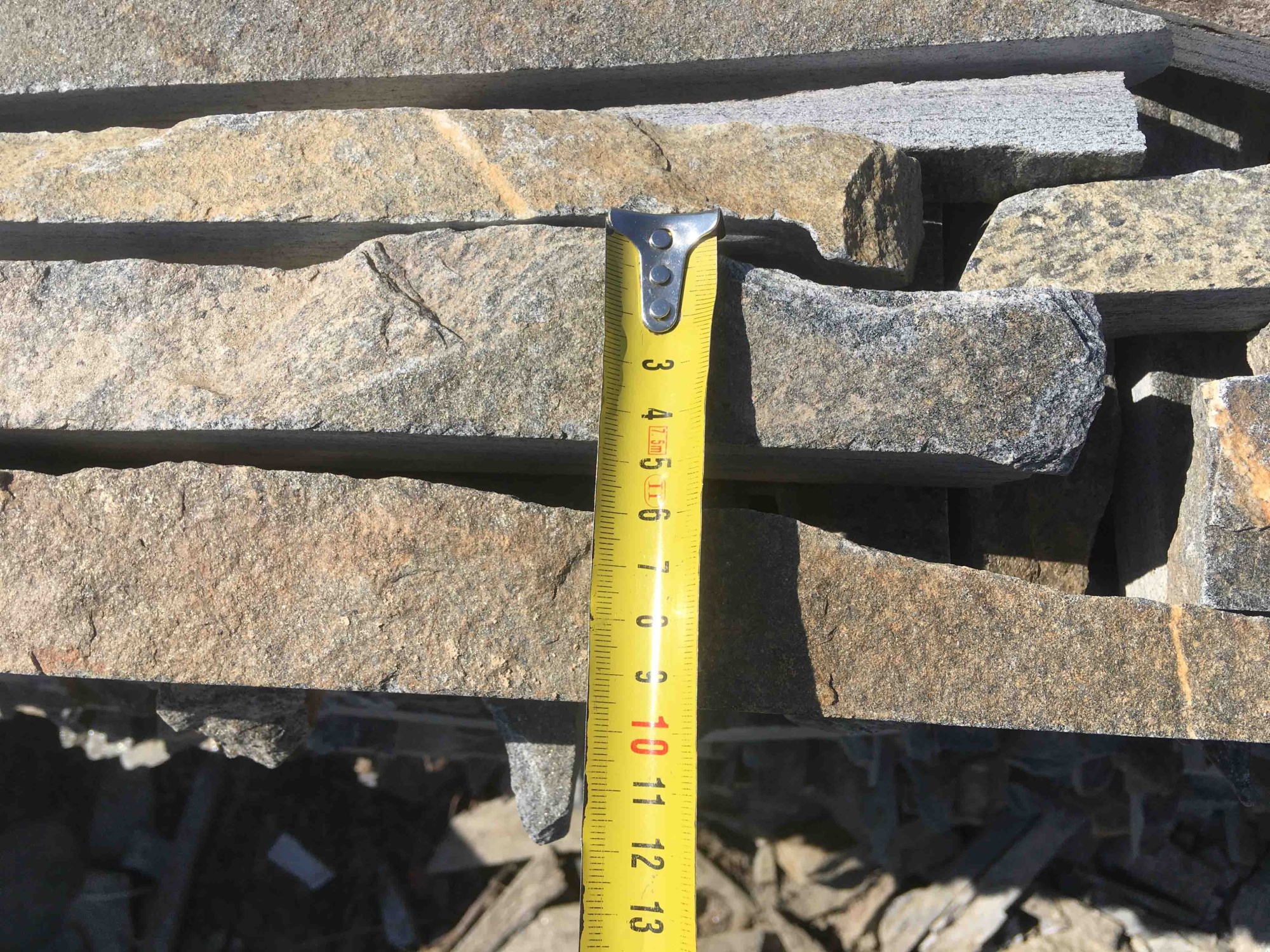 Горбушка златолит мультиколор для облицовки купить в Республике Башкортостан