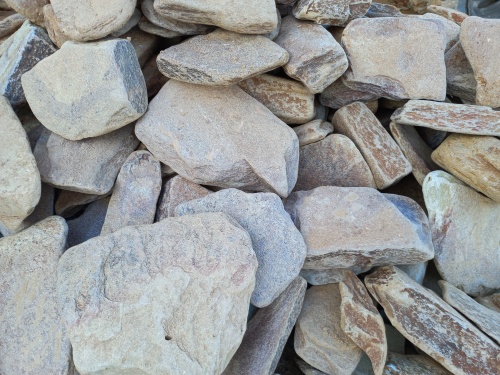 Златолит жёлтый, жёлто-зелёный глыбки и валуны для ланшафтного дизайна купить в Республике Башкортостан