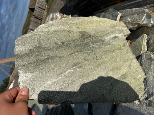 Плитняк златолит зелёный для цоколя, отмостки купить в Республике Башкортостан