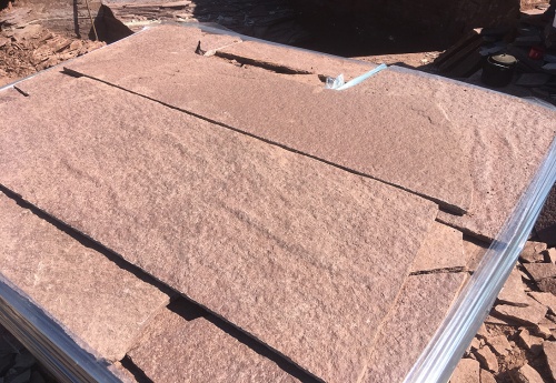 Плитняк лемезит бордовый для цоколя 1,5-2 см купить в Республике Башкортостан