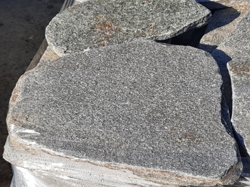 Златолит серебристый галтованный для лестниц купить в Республике Башкортостан